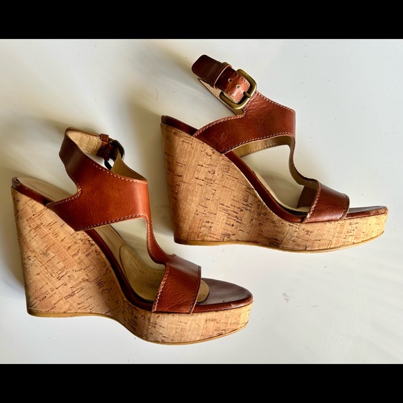 Stuart Weitzman
Leather Slingback Sandals - Picture 5 of 6